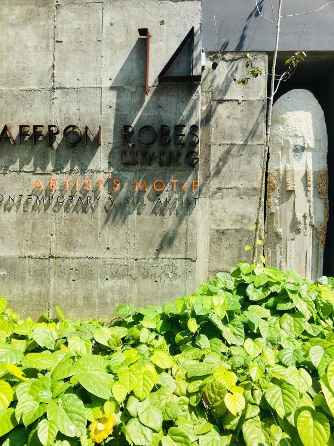 Saffron Robes Living Hotel Hikkaduwa Bagian luar foto