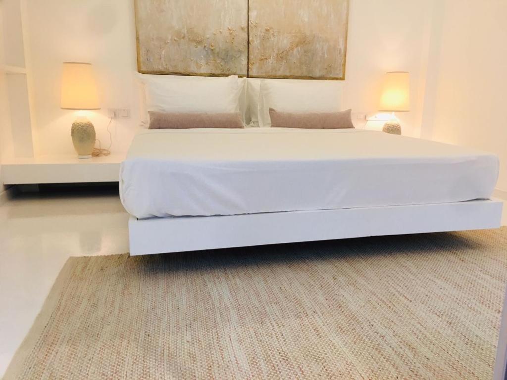 Saffron Robes Living Hotel Hikkaduwa Bagian luar foto